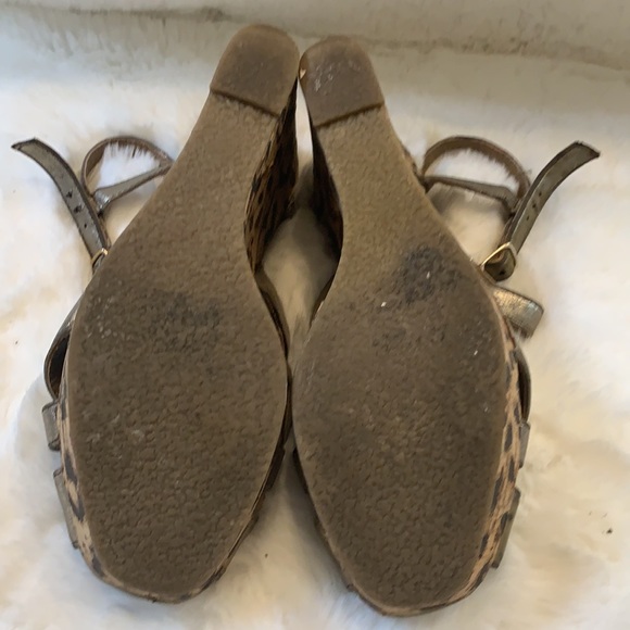 Silver open toe platform w leopard print wedge 9 - Picture 2 of 4